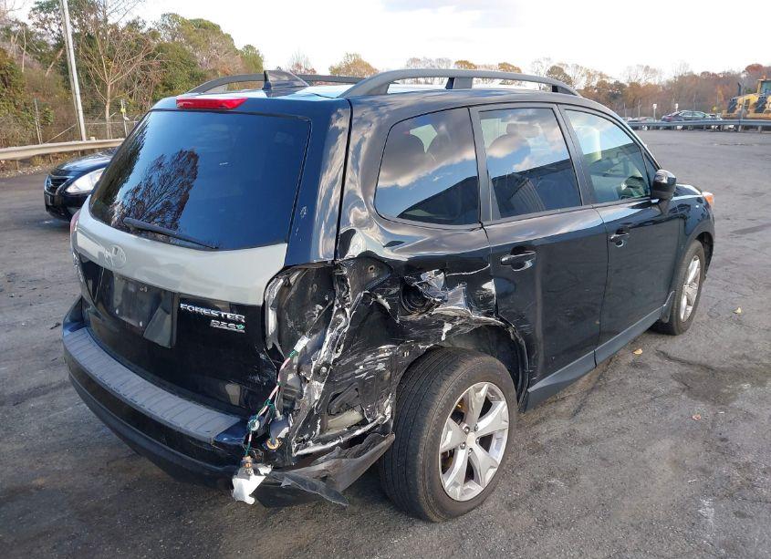 Photo 4 of 2016 Subaru Forester 2.5I PREMIUM (VIN JF2SJADC9GH516452)