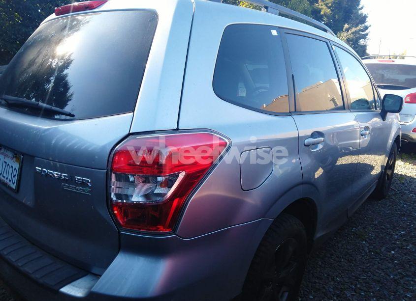 Photo 4 of 2014 Subaru Forester 2.5I PREMIUM (VIN JF2SJADCXEH553670)