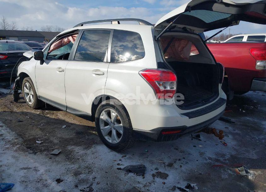 Photo 3 of 2016 Subaru Forester 2.5I PREMIUM (VIN JF2SJADCXGH429739)