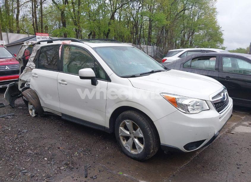 2016 Subaru Forester 2.5I PREMIUM (VIN JF2SJADCXGH466905) main photo