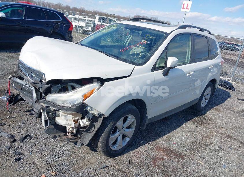 Photo 2 of 2014 Subaru Forester 2.5I PREMIUM (VIN JF2SJAEC0EH403498)