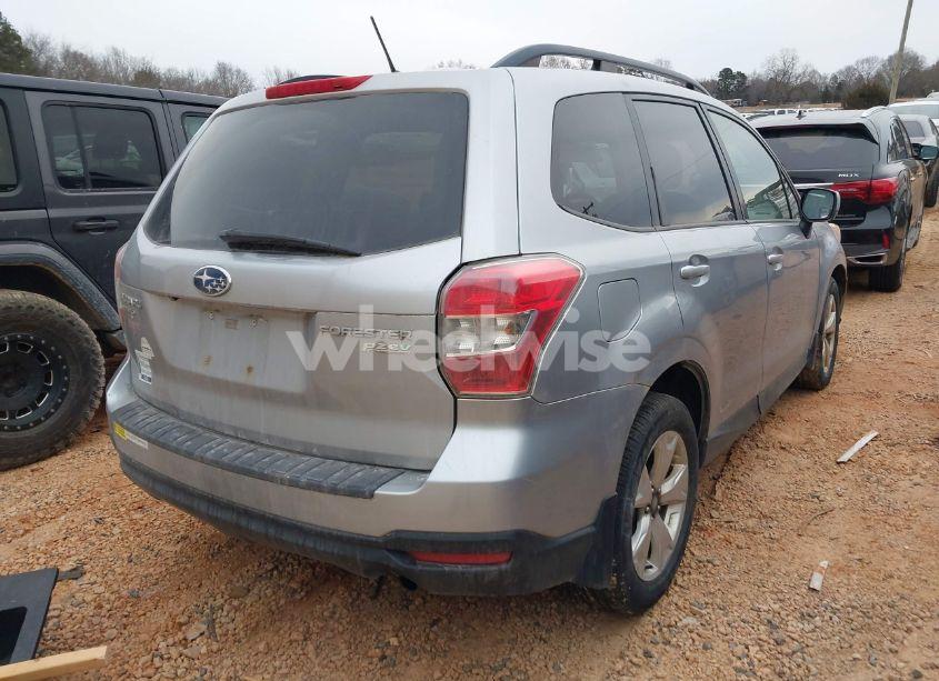 Photo 4 of 2014 Subaru Forester 2.5I PREMIUM (VIN JF2SJAEC0EH446819)