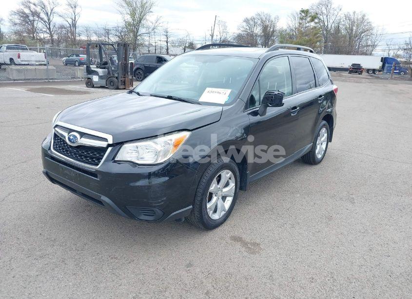 Photo 2 of 2014 Subaru Forester 2.5I PREMIUM (VIN JF2SJAEC0EH537721)