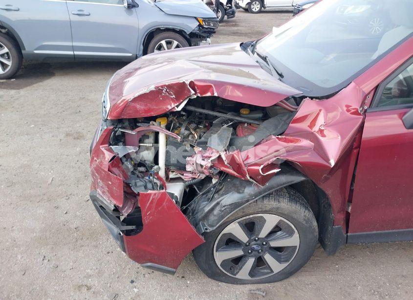 Photo 6 of 2017 Subaru Forester 2.5I PREMIUM (VIN JF2SJAEC0HG561320)