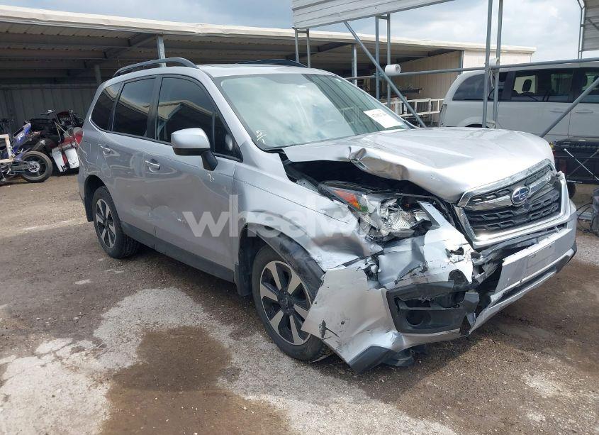 2017 Subaru Forester 2.5I PREMIUM (VIN JF2SJAEC0HH580556) main photo