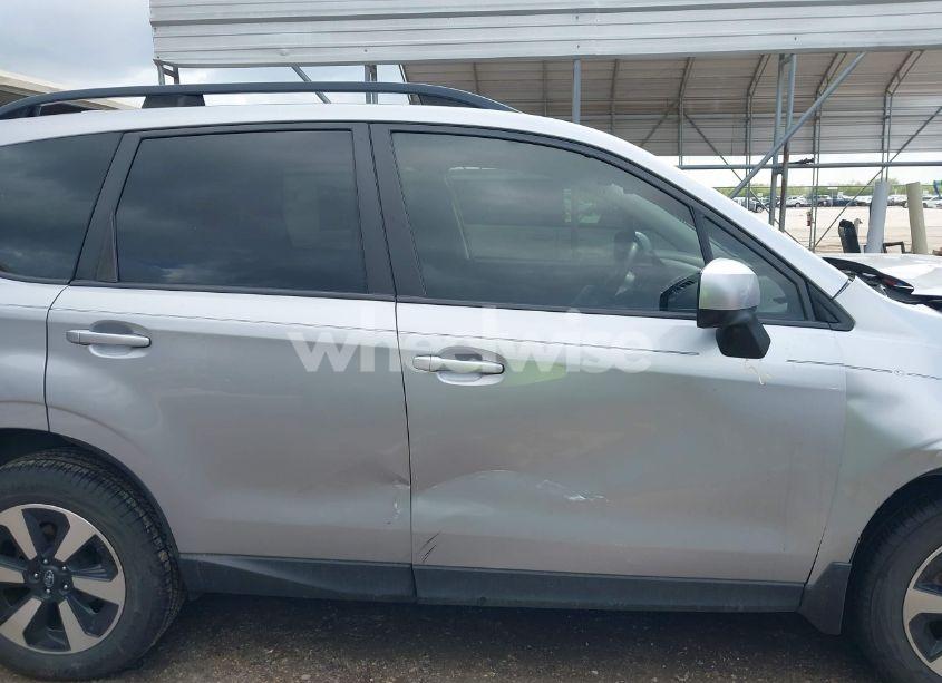 Photo 13 of 2017 Subaru Forester 2.5I PREMIUM (VIN JF2SJAEC0HH580556)