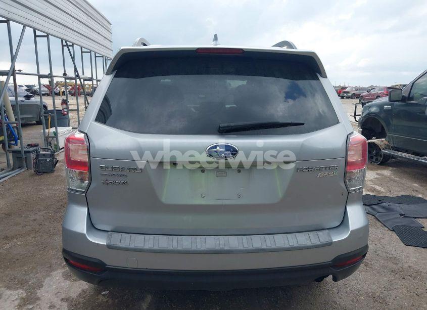 Photo 16 of 2017 Subaru Forester 2.5I PREMIUM (VIN JF2SJAEC0HH580556)
