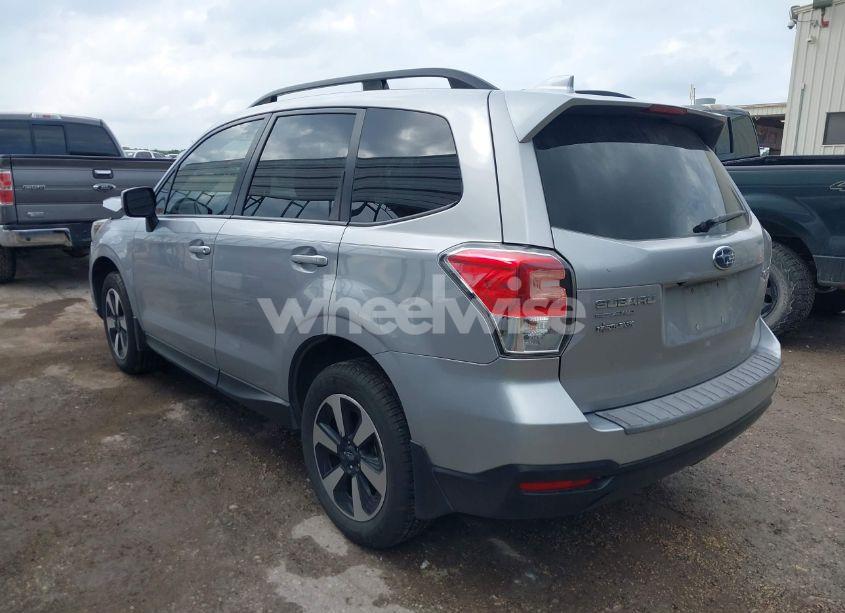 Photo 3 of 2017 Subaru Forester 2.5I PREMIUM (VIN JF2SJAEC0HH580556)