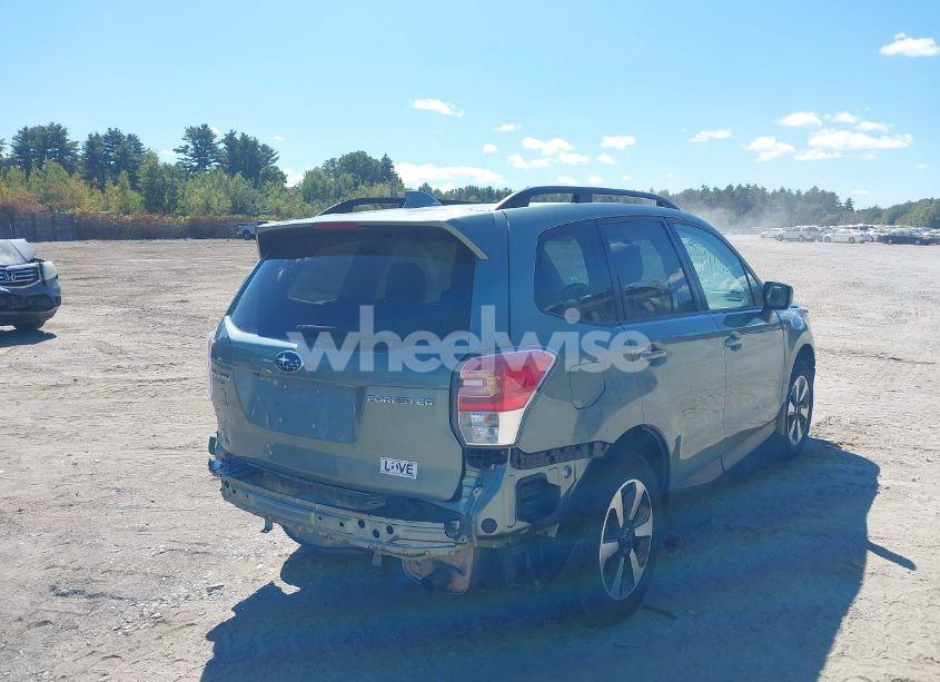 Photo 4 of 2018 Subaru Forester 2.5I PREMIUM (VIN JF2SJAEC0JG614197)