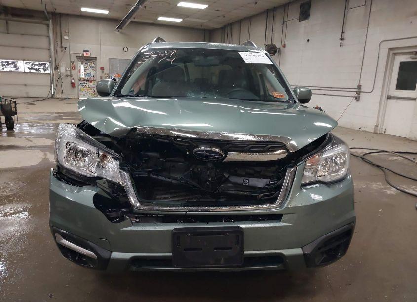 Photo 12 of 2018 Subaru Forester 2.5I PREMIUM (VIN JF2SJAEC0JH410042)