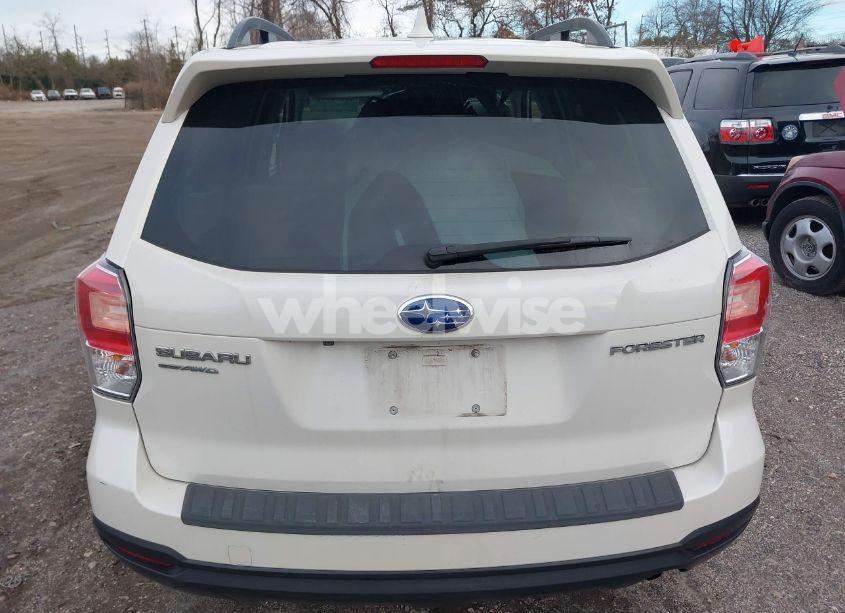 Photo 16 of 2018 Subaru Forester 2.5I PREMIUM (VIN JF2SJAEC0JH605610)