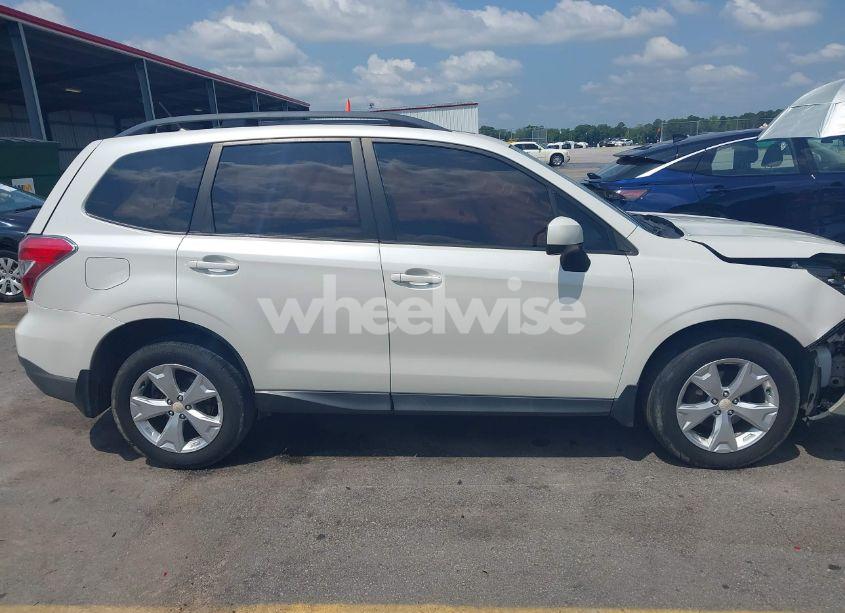 Photo 13 of 2014 Subaru Forester 2.5I PREMIUM (VIN JF2SJAEC1EH451379)
