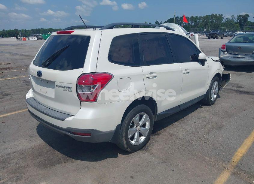 Photo 4 of 2014 Subaru Forester 2.5I PREMIUM (VIN JF2SJAEC1EH451379)