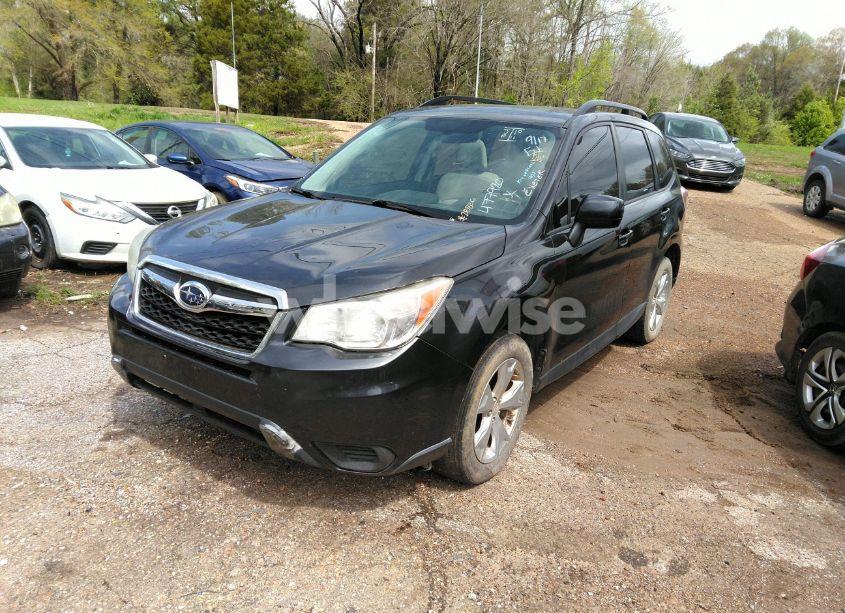 Photo 2 of 2014 Subaru Forester 2.5I PREMIUM (VIN JF2SJAEC1EH477920)