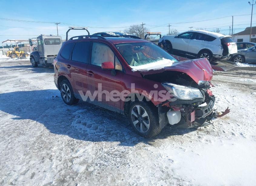 2017 Subaru Forester 2.5I PREMIUM (VIN JF2SJAEC1HH527963) main photo