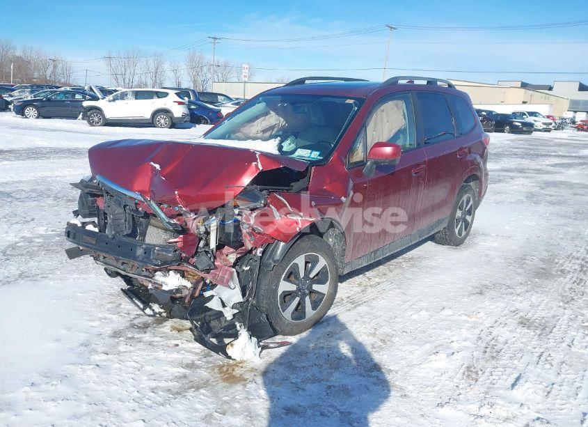 Photo 2 of 2017 Subaru Forester 2.5I PREMIUM (VIN JF2SJAEC1HH527963)