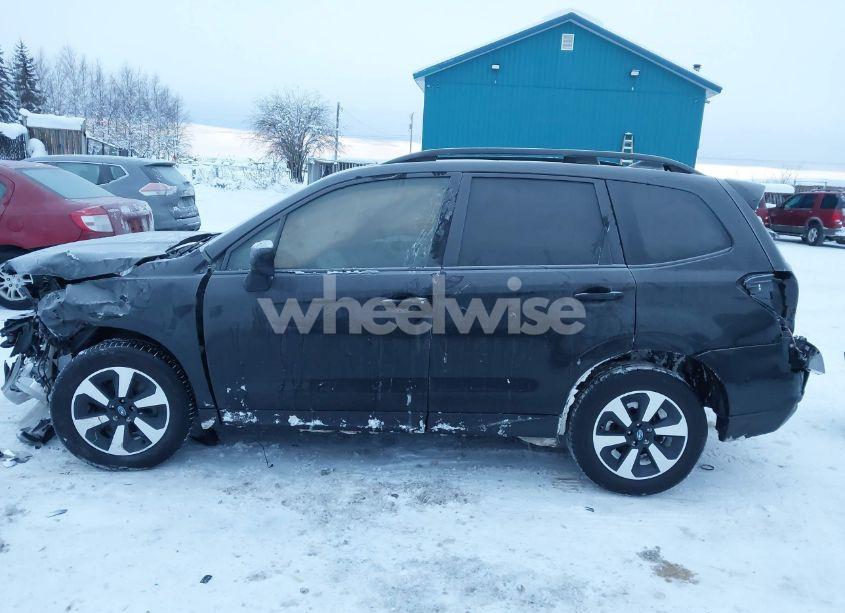 Photo 15 of 2017 Subaru Forester 2.5I PREMIUM (VIN JF2SJAEC1HH557660)