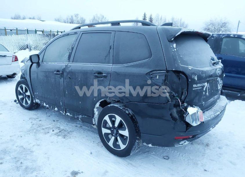 Photo 3 of 2017 Subaru Forester 2.5I PREMIUM (VIN JF2SJAEC1HH557660)