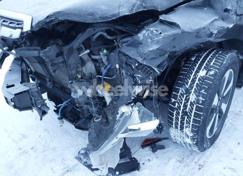 Photo 6 of 2017 Subaru Forester 2.5I PREMIUM (VIN JF2SJAEC1HH557660)