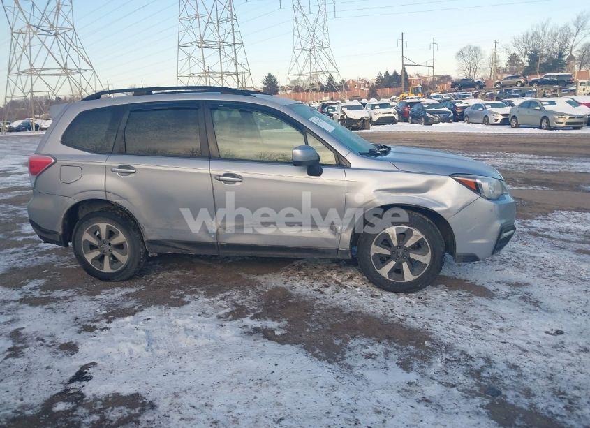 Photo 14 of 2017 Subaru Forester 2.5I PREMIUM (VIN JF2SJAEC1HH567914)