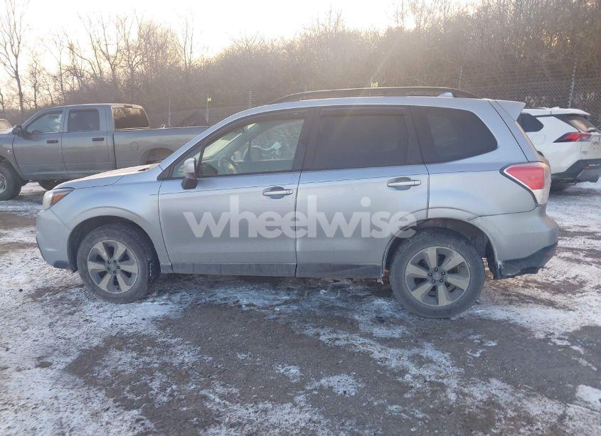 Photo 15 of 2017 Subaru Forester 2.5I PREMIUM (VIN JF2SJAEC1HH567914)