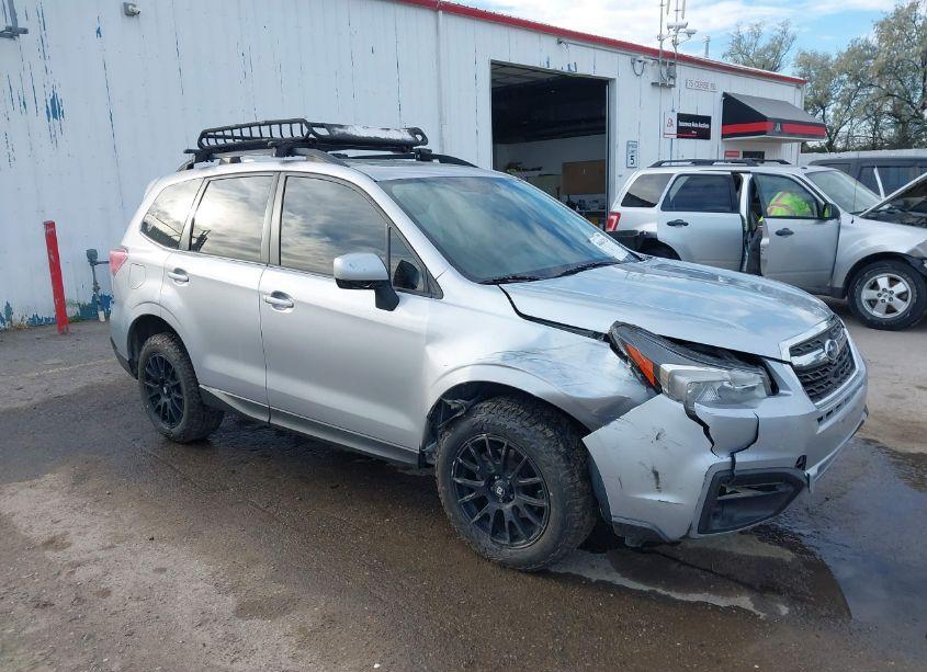 2017 Subaru Forester 2.5I PREMIUM (VIN JF2SJAEC1HH570473) main photo