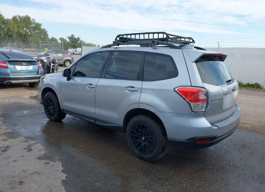 Photo 3 of 2017 Subaru Forester 2.5I PREMIUM (VIN JF2SJAEC1HH570473)
