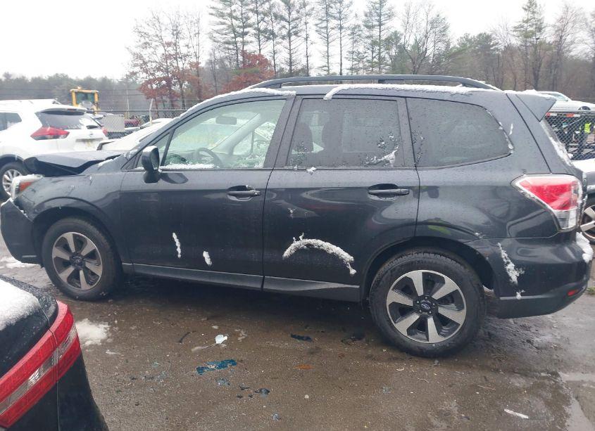 Photo 14 of 2018 Subaru Forester 2.5I PREMIUM (VIN JF2SJAEC1JH482402)