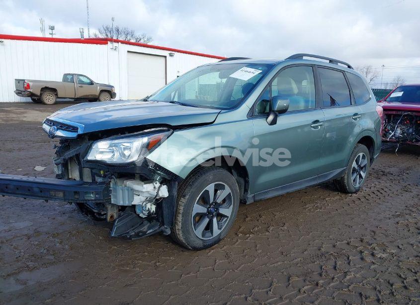 Photo 2 of 2018 Subaru Forester 2.5I PREMIUM (VIN JF2SJAEC1JH519318)