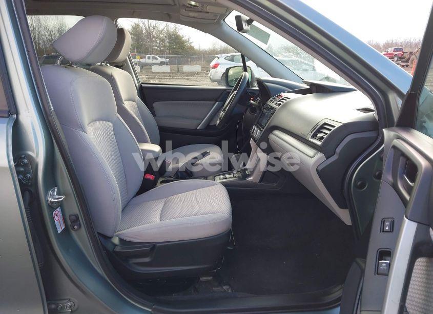 Photo 5 of 2018 Subaru Forester 2.5I PREMIUM (VIN JF2SJAEC1JH519318)