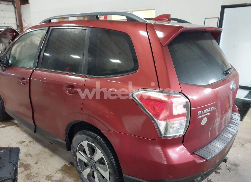 Photo 3 of 2017 Subaru Forester 2.5I PREMIUM (VIN JF2SJAEC2HH407170)