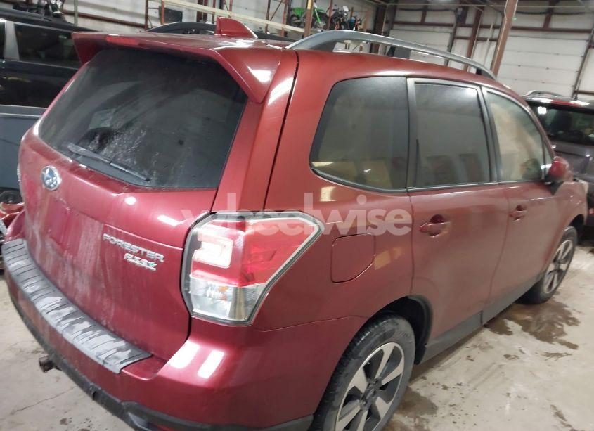 Photo 4 of 2017 Subaru Forester 2.5I PREMIUM (VIN JF2SJAEC2HH407170)