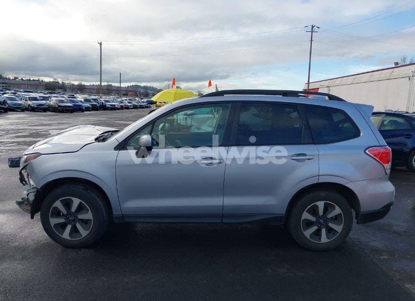 Photo 15 of 2017 Subaru Forester 2.5I PREMIUM (VIN JF2SJAEC2HH411963)