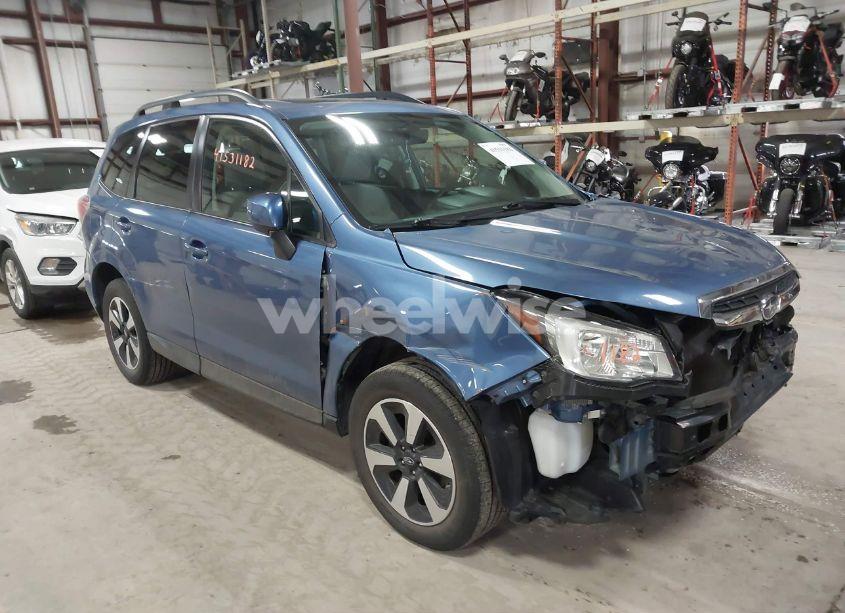 2017 Subaru Forester 2.5I PREMIUM (VIN JF2SJAEC2HH517474) main photo