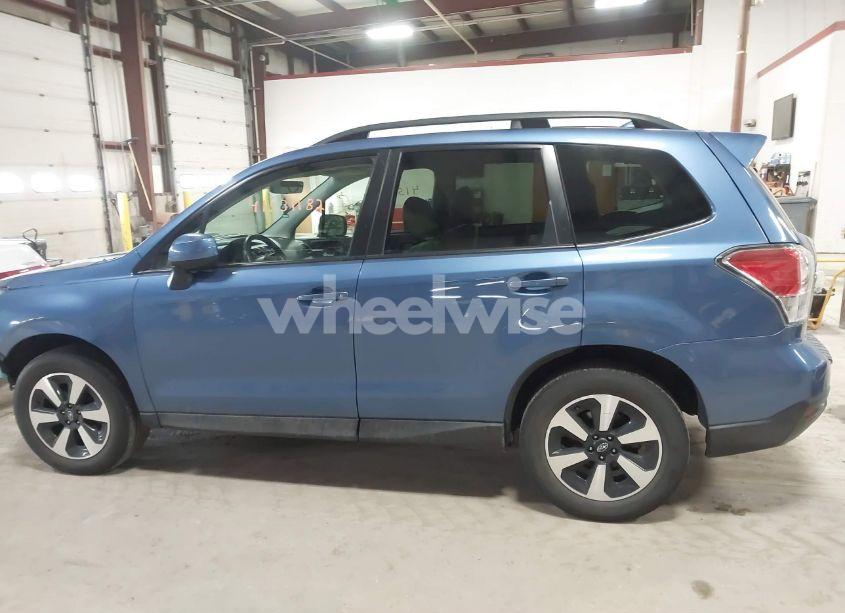 Photo 14 of 2017 Subaru Forester 2.5I PREMIUM (VIN JF2SJAEC2HH517474)