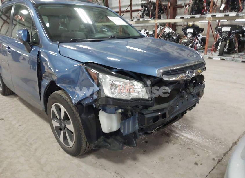 Photo 6 of 2017 Subaru Forester 2.5I PREMIUM (VIN JF2SJAEC2HH517474)