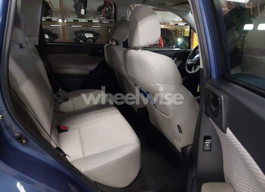 Photo 8 of 2017 Subaru Forester 2.5I PREMIUM (VIN JF2SJAEC2HH517474)