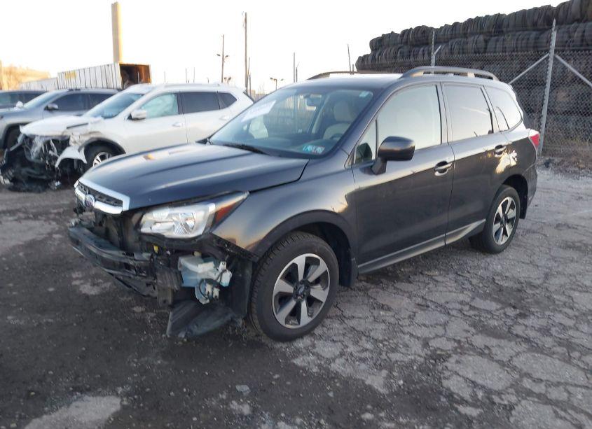 Photo 2 of 2017 Subaru Forester 2.5I PREMIUM (VIN JF2SJAEC2HH524215)