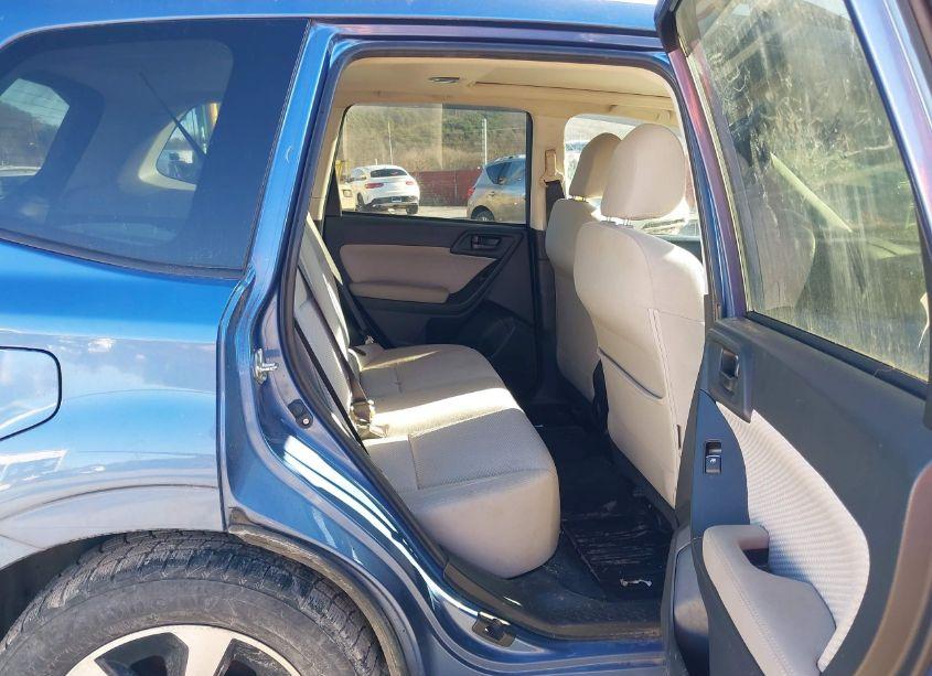 Photo 8 of 2017 Subaru Forester 2.5I PREMIUM (VIN JF2SJAEC2HH568439)