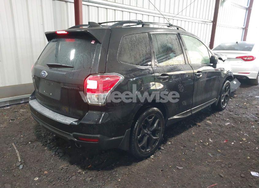 Photo 4 of 2018 Subaru Forester 2.5I PREMIUM (VIN JF2SJAEC2JH455368)