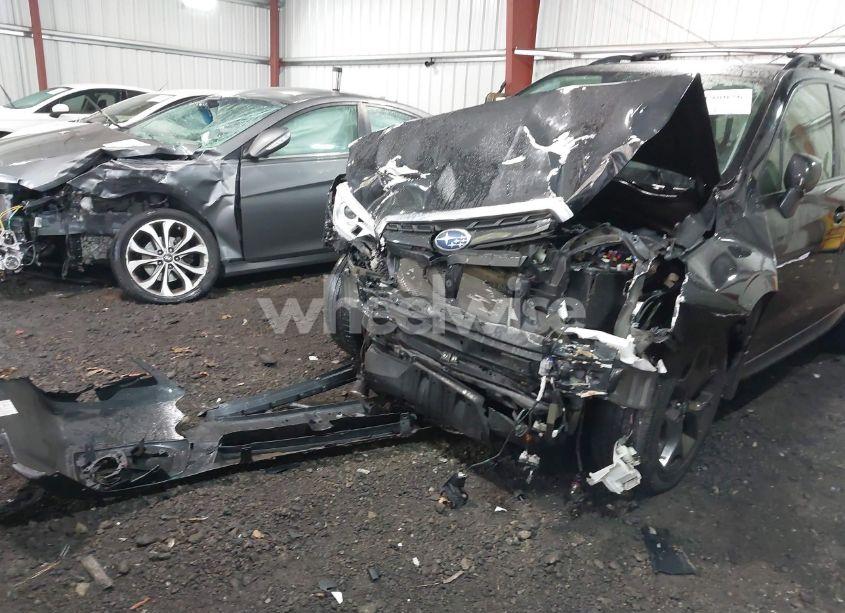 Photo 6 of 2018 Subaru Forester 2.5I PREMIUM (VIN JF2SJAEC2JH455368)