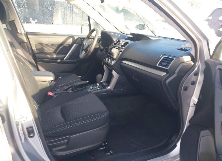 Photo 5 of 2018 Subaru Forester 2.5I PREMIUM (VIN JF2SJAEC2JH596781)