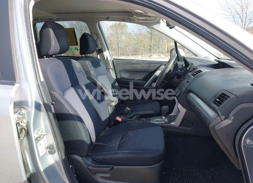 Photo 5 of 2014 Subaru Forester 2.5I PREMIUM (VIN JF2SJAEC3EH519200)