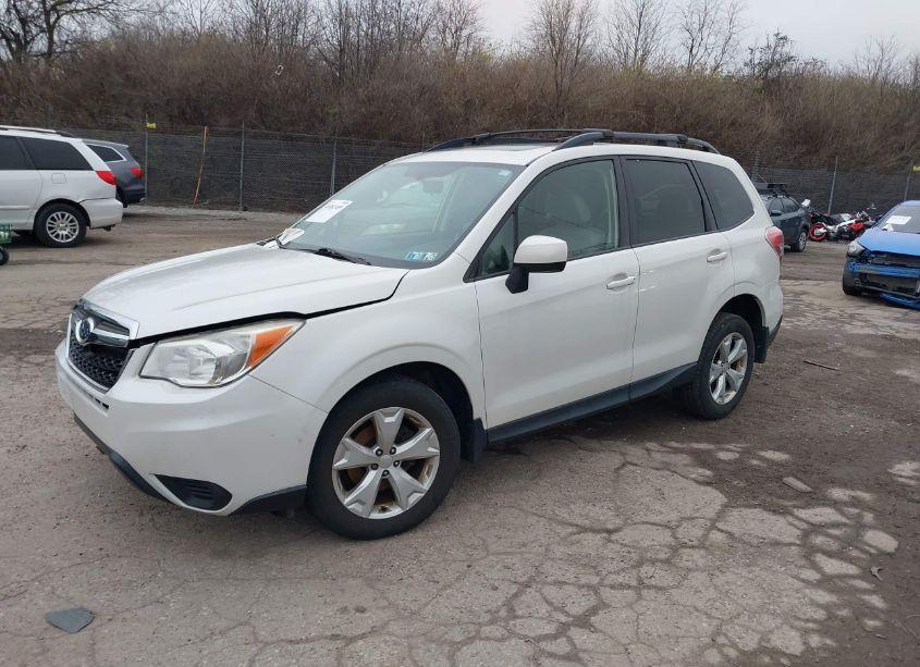 Photo 2 of 2014 Subaru Forester 2.5I PREMIUM (VIN JF2SJAEC3EH552925)