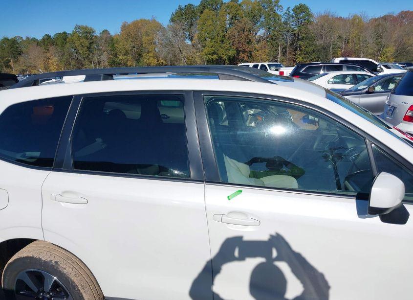 Photo 14 of 2018 Subaru Forester 2.5I PREMIUM (VIN JF2SJAEC3JH423125)