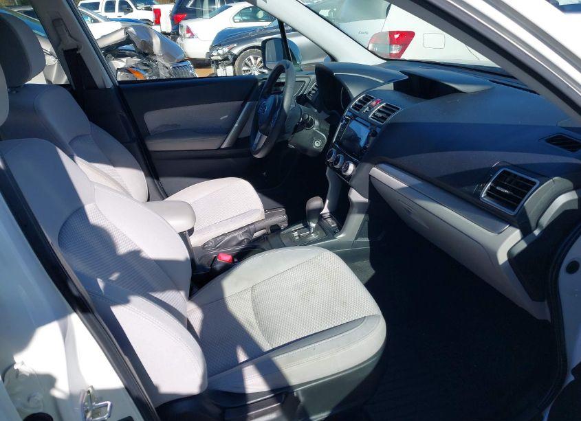 Photo 5 of 2018 Subaru Forester 2.5I PREMIUM (VIN JF2SJAEC3JH423125)