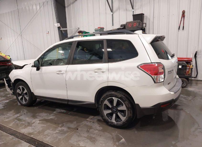 Photo 14 of 2018 Subaru Forester 2.5I PREMIUM (VIN JF2SJAEC3JH545872)