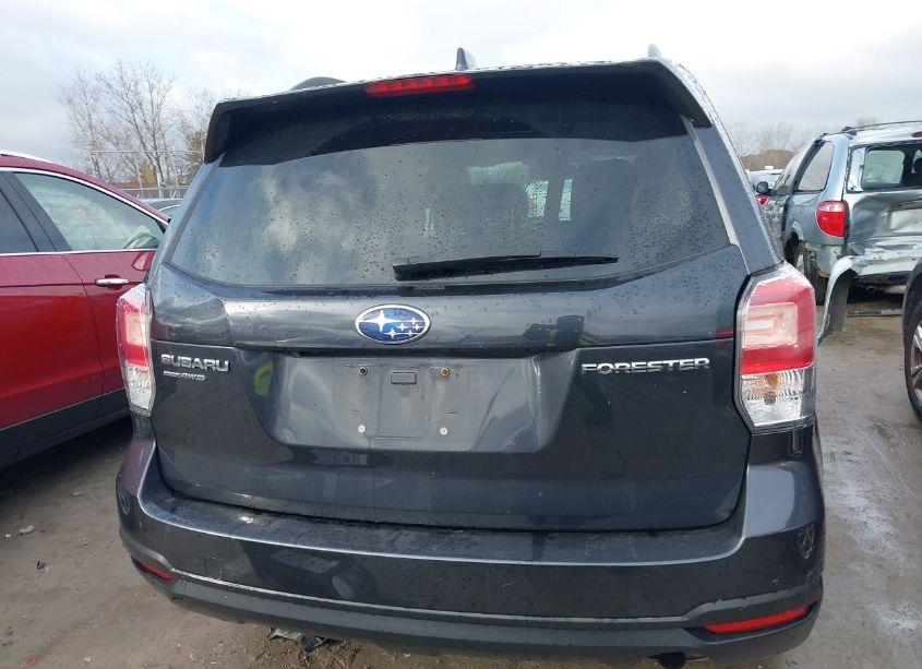 Photo 16 of 2018 Subaru Forester 2.5I PREMIUM (VIN JF2SJAEC3JH571257)