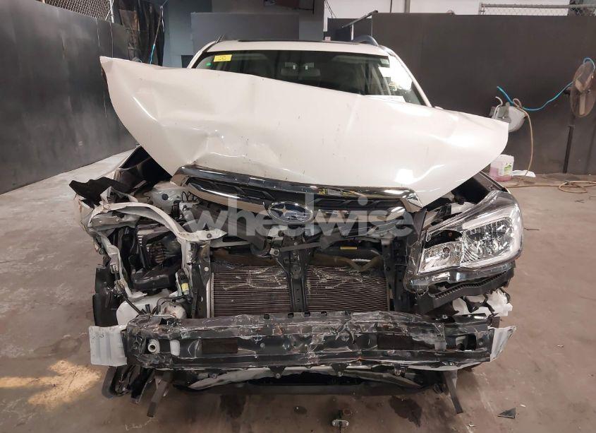 Photo 12 of 2018 Subaru Forester 2.5I PREMIUM (VIN JF2SJAEC3JH601230)