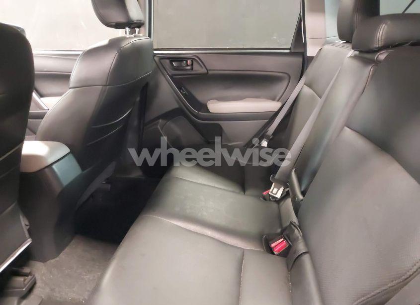 Photo 8 of 2018 Subaru Forester 2.5I PREMIUM (VIN JF2SJAEC3JH601230)